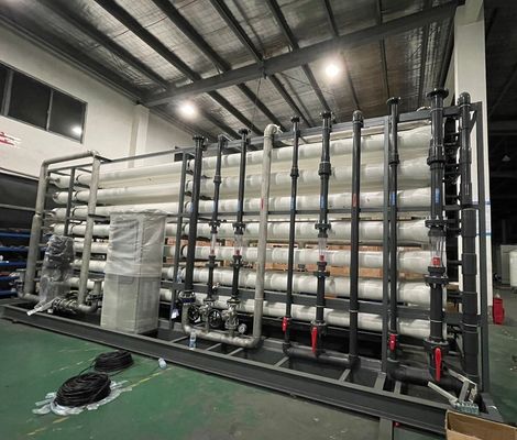 RO Omgekeerd osmose-systeem voor filtratiesnelheid 0,0001 micron en waterzuiveringsoplossingen