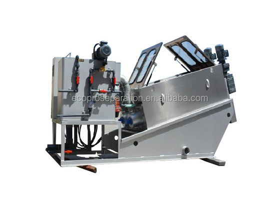 Schroefpers voor het ontwateren van slib voor industriële afvalwaterbehandeling