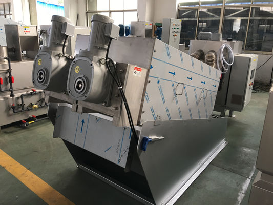 Schroefpers slibontwateringsmachine 2.4-30m3/u SUS304